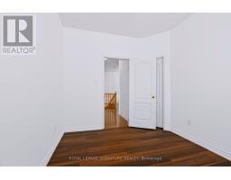 63 Woodroof Crescent, Aurora, ON L4G7H4 Photo 10