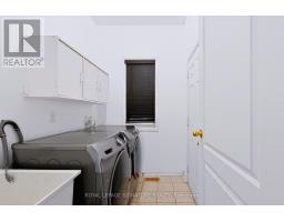 63 Woodroof Crescent, Aurora, ON L4G7H4 Photo 30
