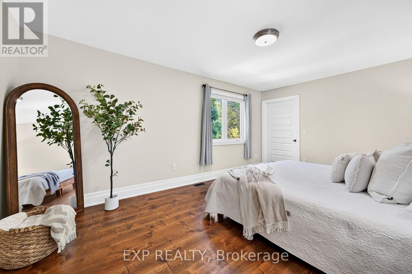 9525 Old Homestead Road, Georgina, ON photo 26