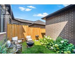 4 Vern Robertson Gate, Uxbridge, ON L9P0R9 Photo 42
