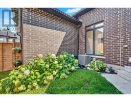 4 Vern Robertson Gate, Uxbridge, ON L9P0R9 Photo 49