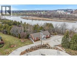 375 N George Street N Unit# 1, Cambridge, ON N1S4X4 Photo 43