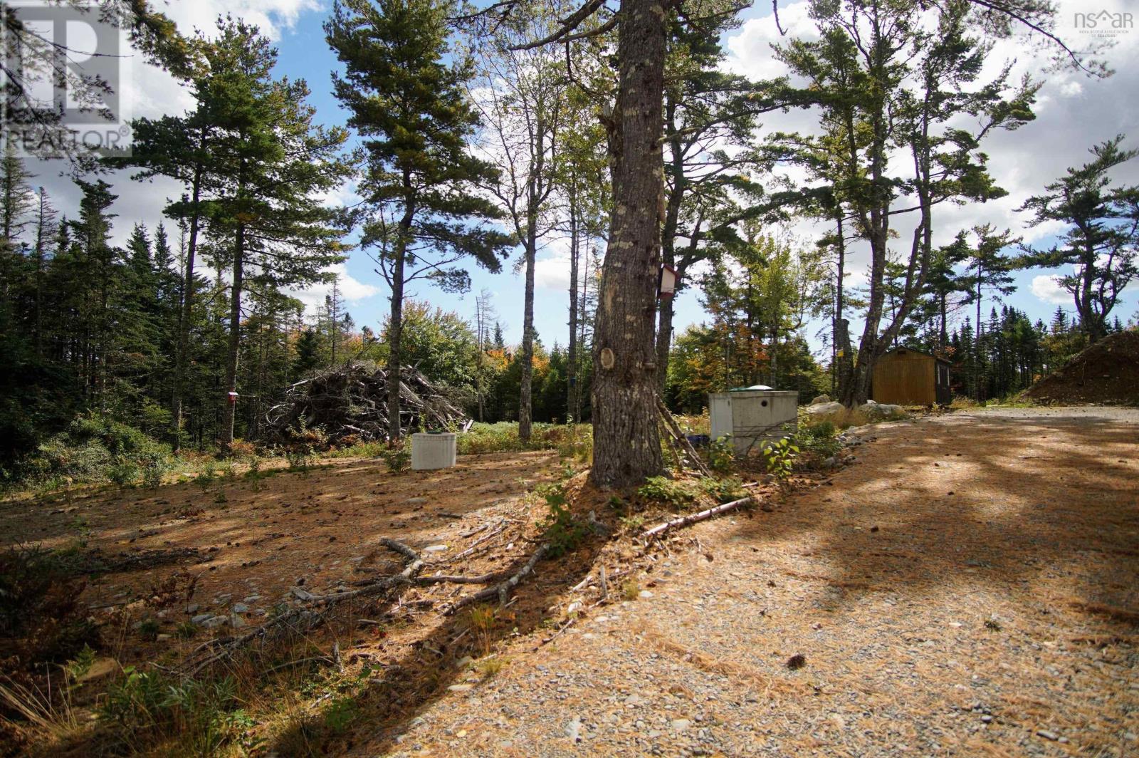 Property 23 of 33 of 1001 Canada Hill Road