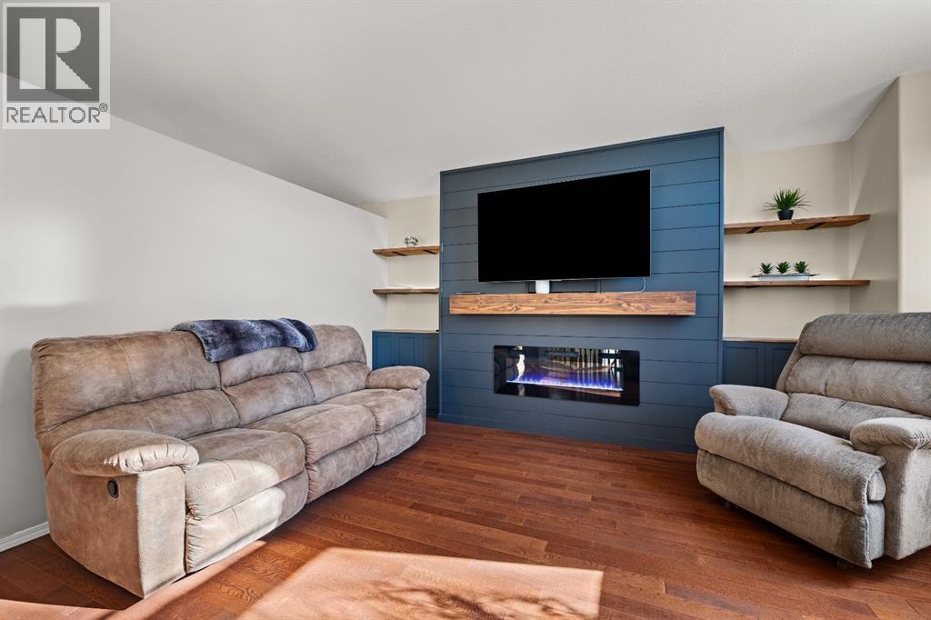 5806 23 Street - 7