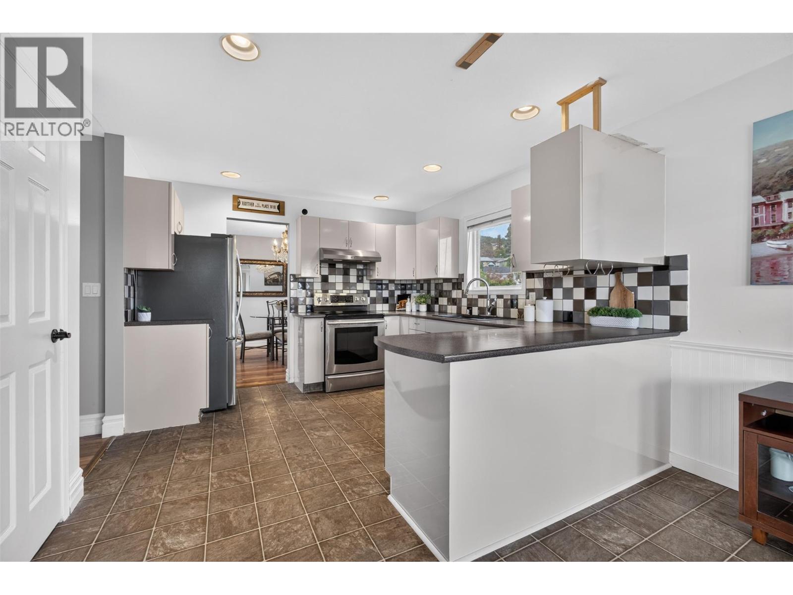 3777 Salloum Road - 7