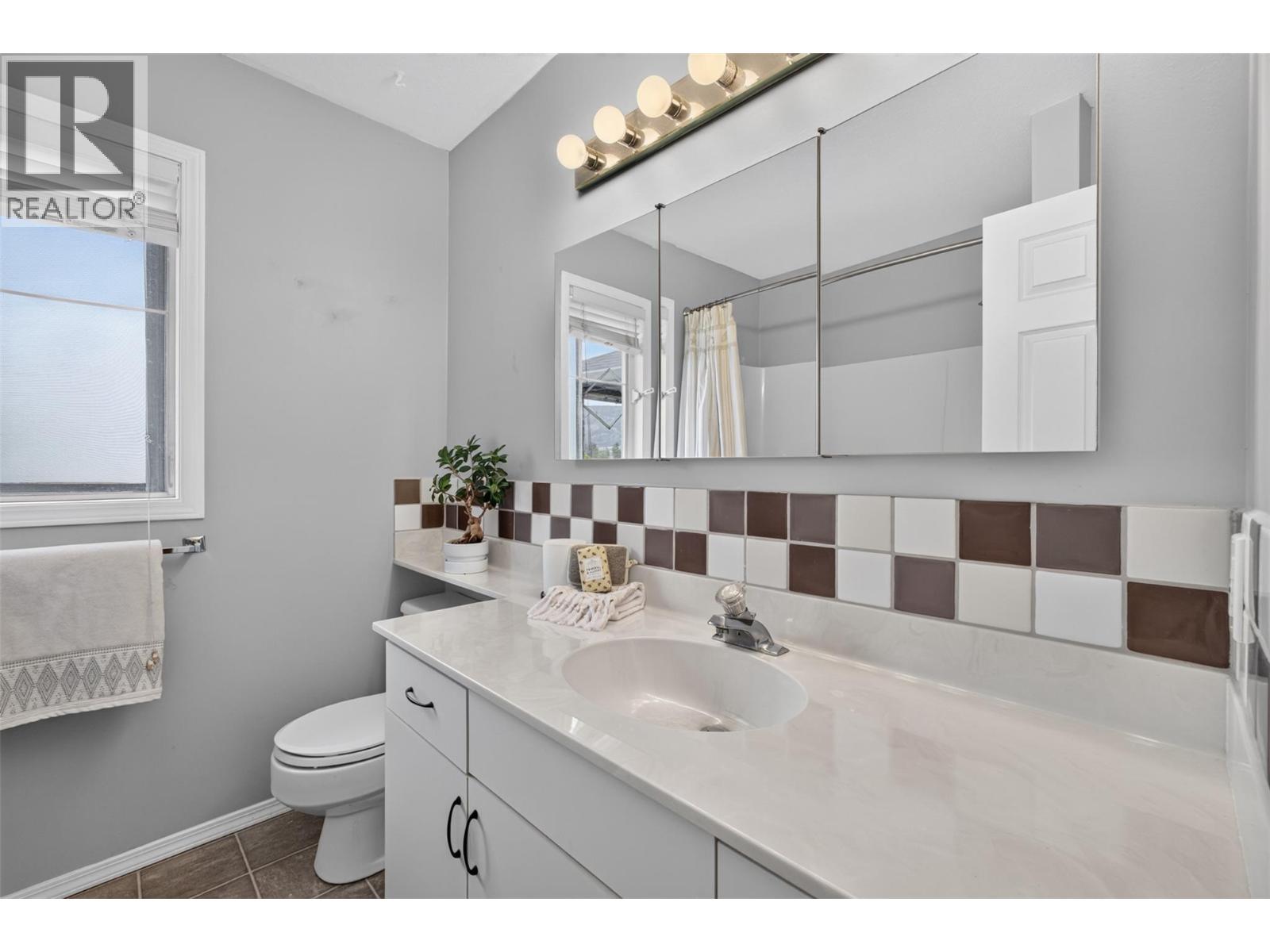 3777 Salloum Road - 19