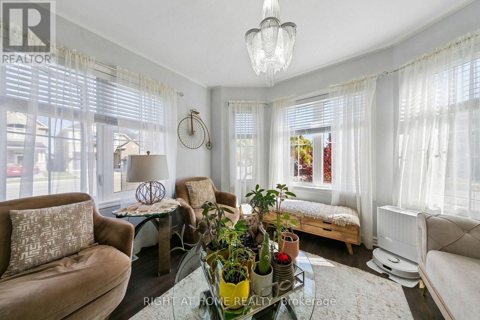 313 Gillett Point, Milton, ON photo 20