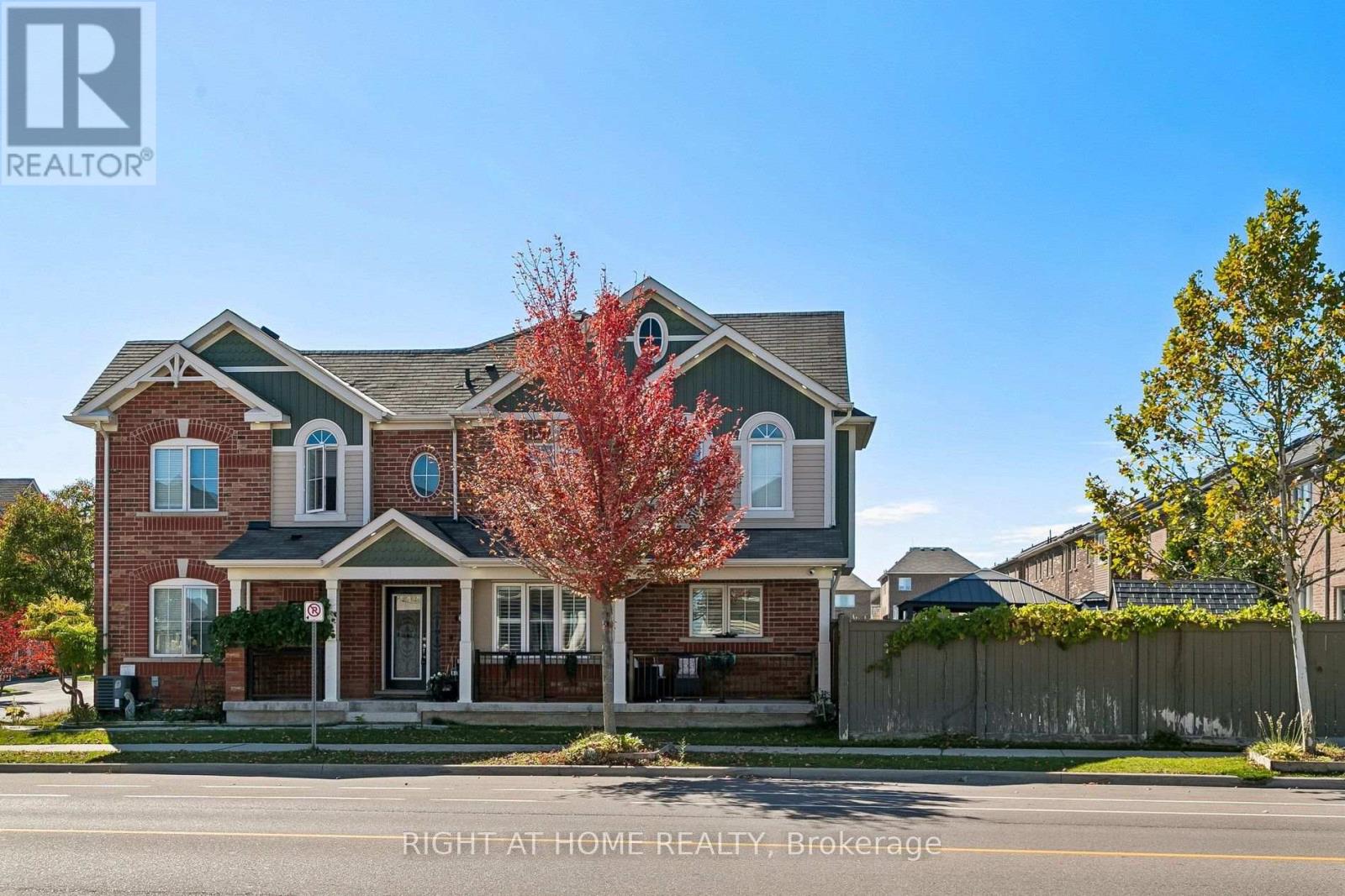 313 Gillett Point, Milton, ON photo 44