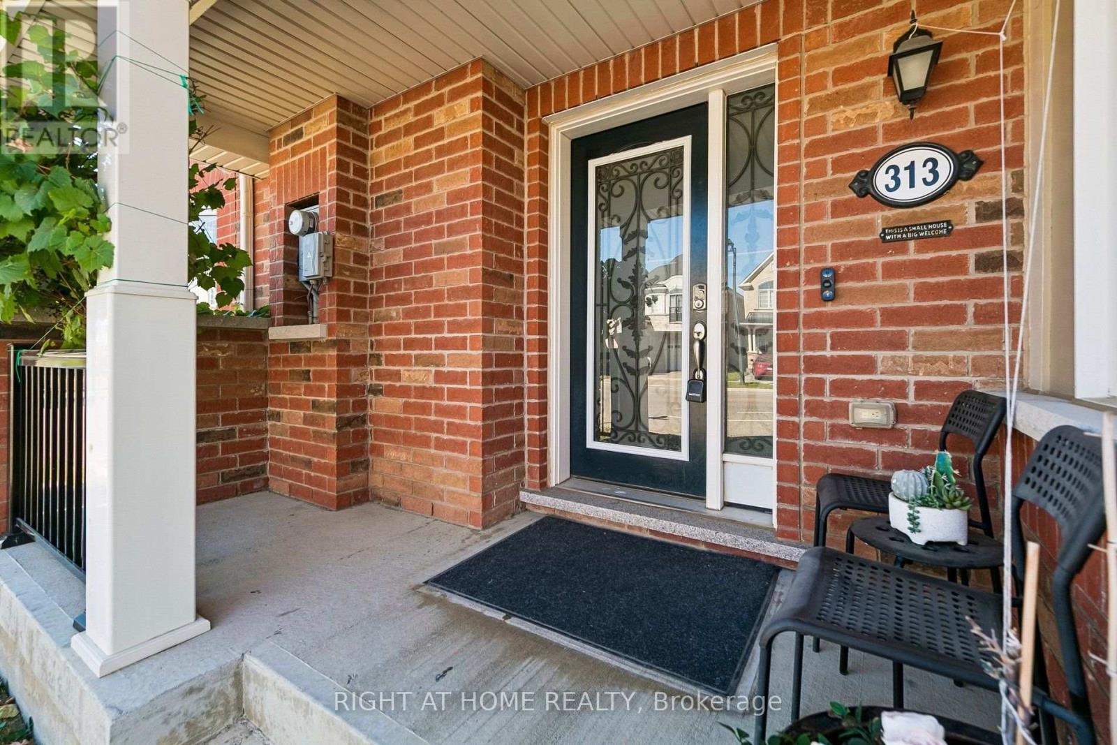 313 GILLETT POINT - 7