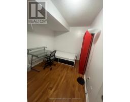306 Cook Road, Toronto, ON M3J0C2 Photo 7