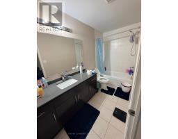 19 Signature Lane, Brampton, ON L7A0T2 Photo 13