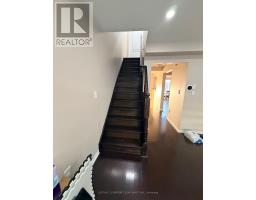 Family room - 19 Signature Lane, Brampton, ON L7A0T2 Photo 7