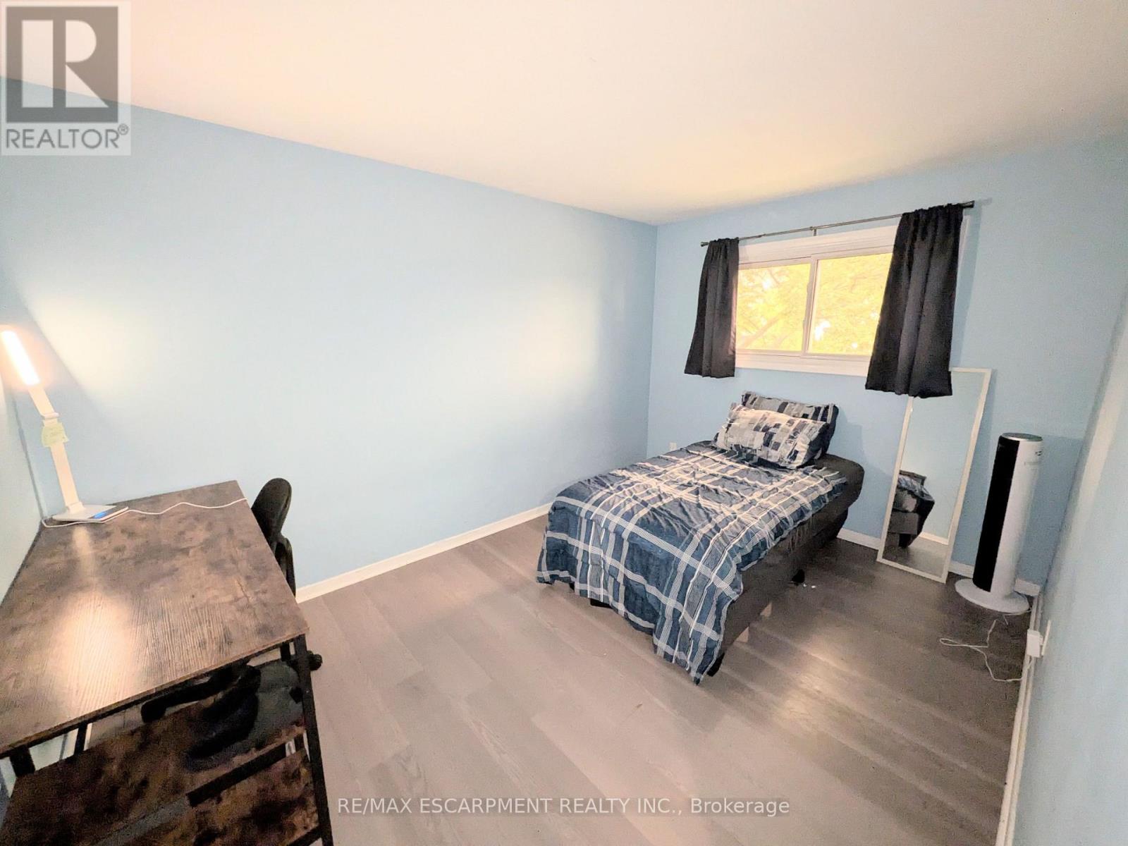 1- 22 RIVERDALE Drive, Hamilton, ON photo 14