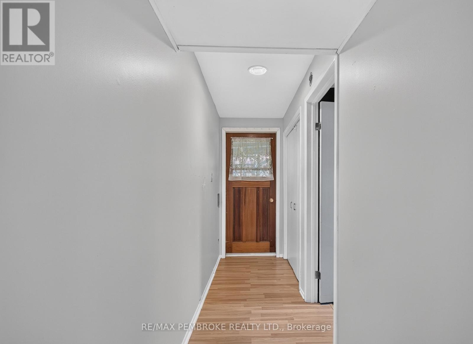 14 ROY STREET - 29