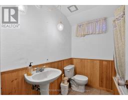 14 Roy Street, Petawawa, ON K8H3A6 Photo 36