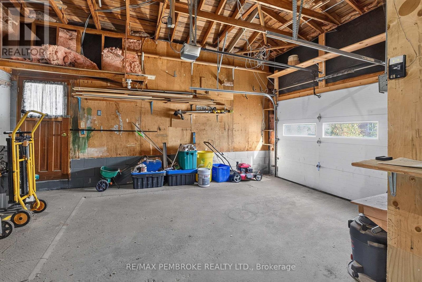 14 ROY STREET - Image 42