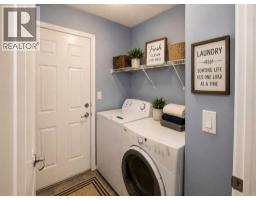 3pc Bathroom - 76 Lakeway Boulevard, Sylvan Lake, AB T4S2P4 Photo 9