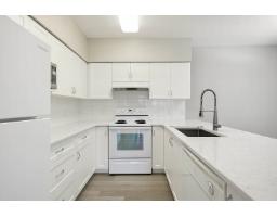 202 16068 83 Avenue, Surrey, BC V3S8M2 Photo 17