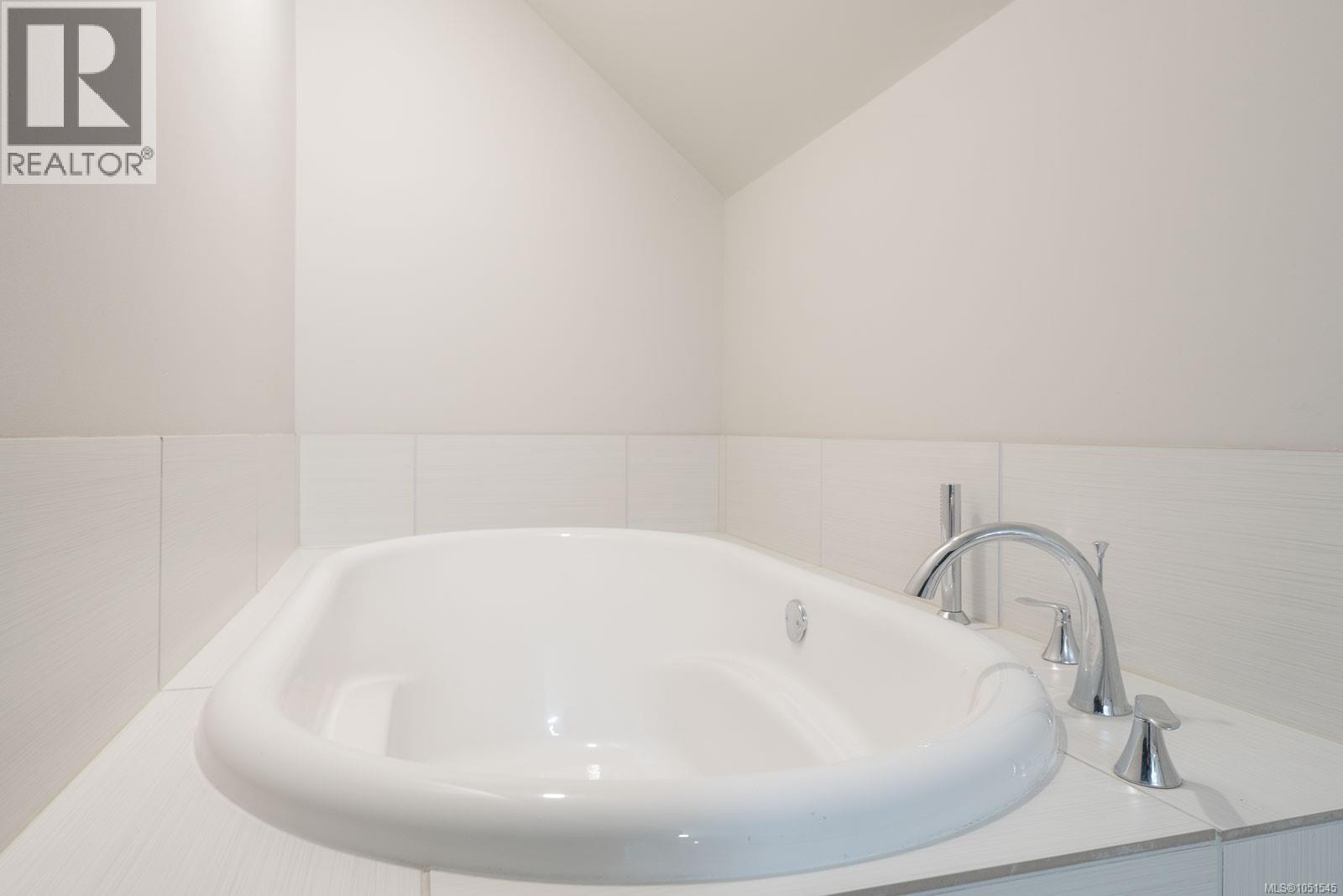 121 Harvey St - Image 21