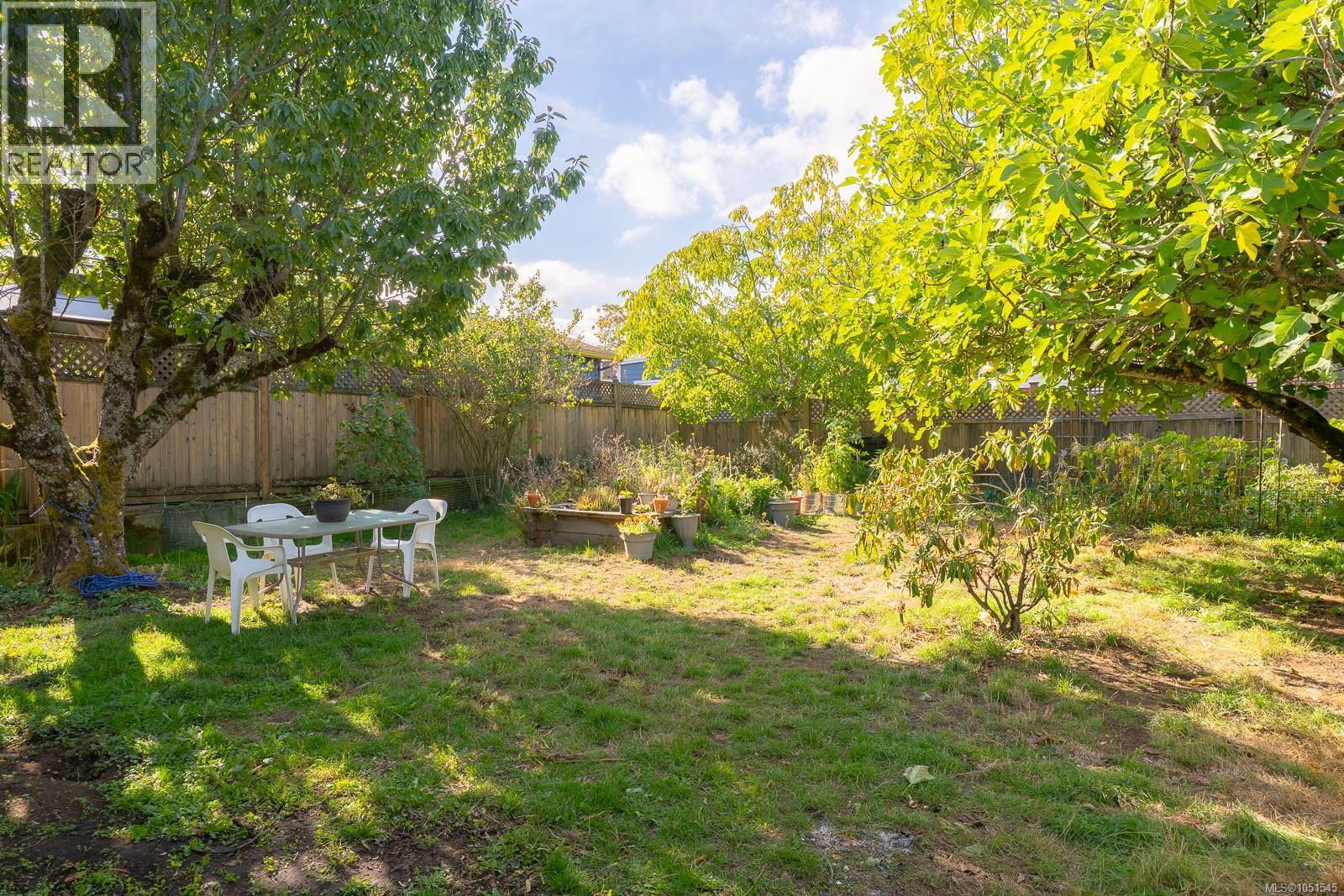 121 Harvey St - Image 31