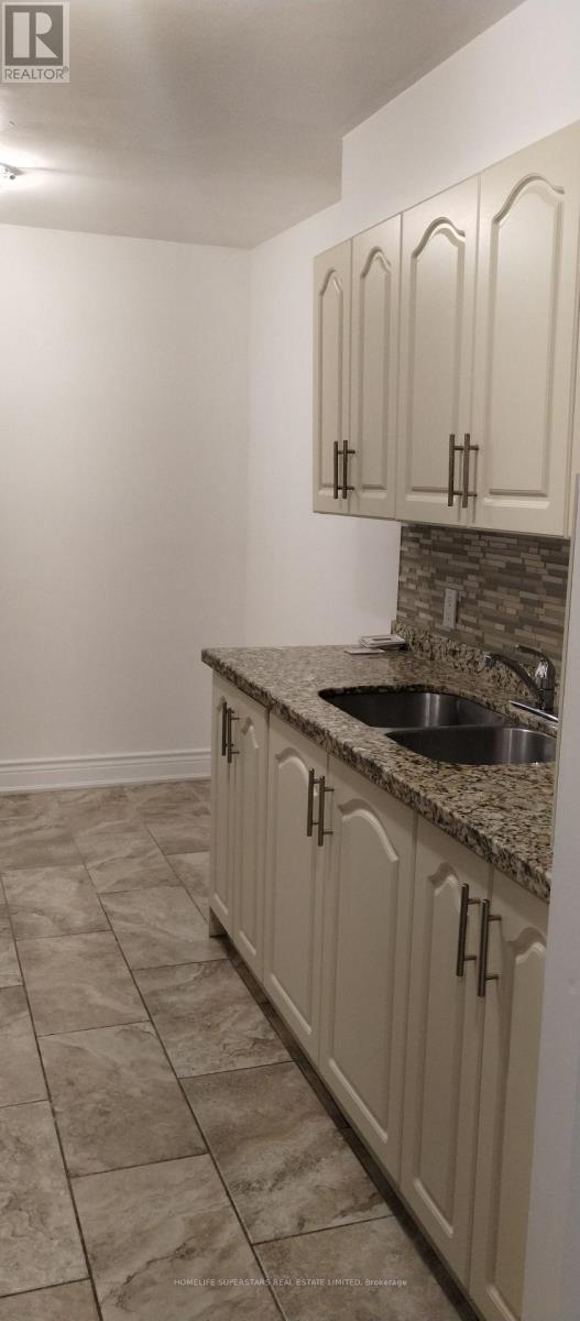 209 - 2835 ISLINGTON AVENUE, Toronto (Humber Summit) — photo 5