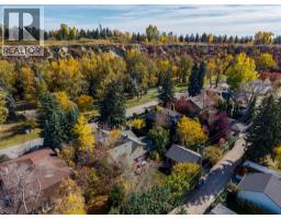 3025 Roxboro Glen Road Sw, Calgary, AB T2S1T9 Photo 33