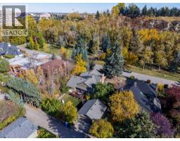 3025 Roxboro Glen Road Sw, Calgary, AB T2S1T9 Photo 32