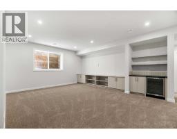 725 53 Avenue SW - photo 34