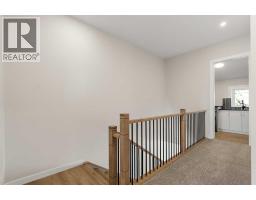 725 53 Avenue SW - photo 22