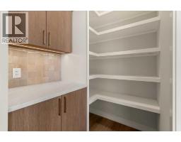 725 53 Avenue SW - photo 15