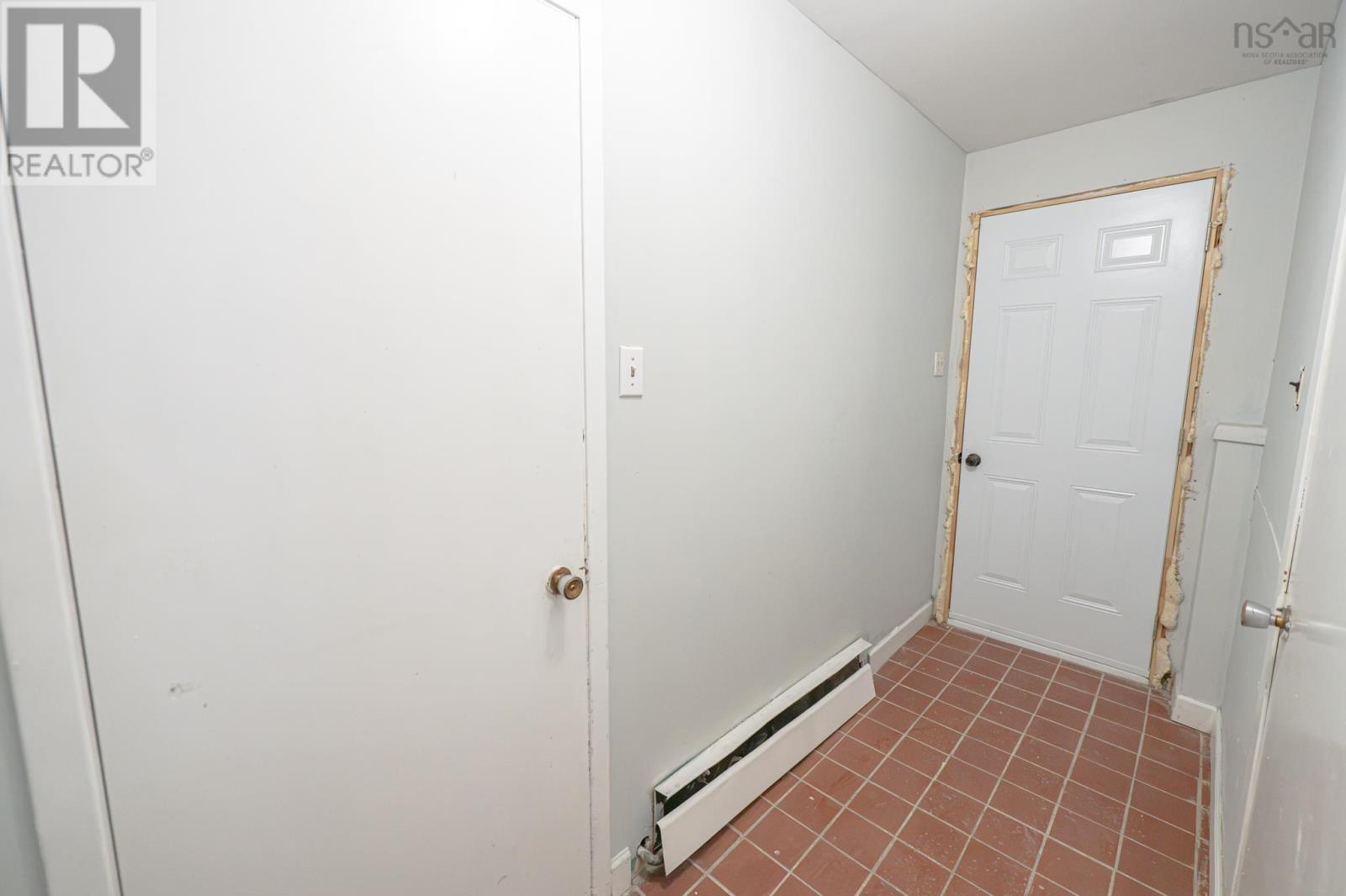 100 Morris Street - Image 29