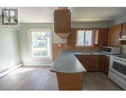 2pc Bathroom - 100 Morris Street, New Glasgow, NS B2H4V1 Photo 9