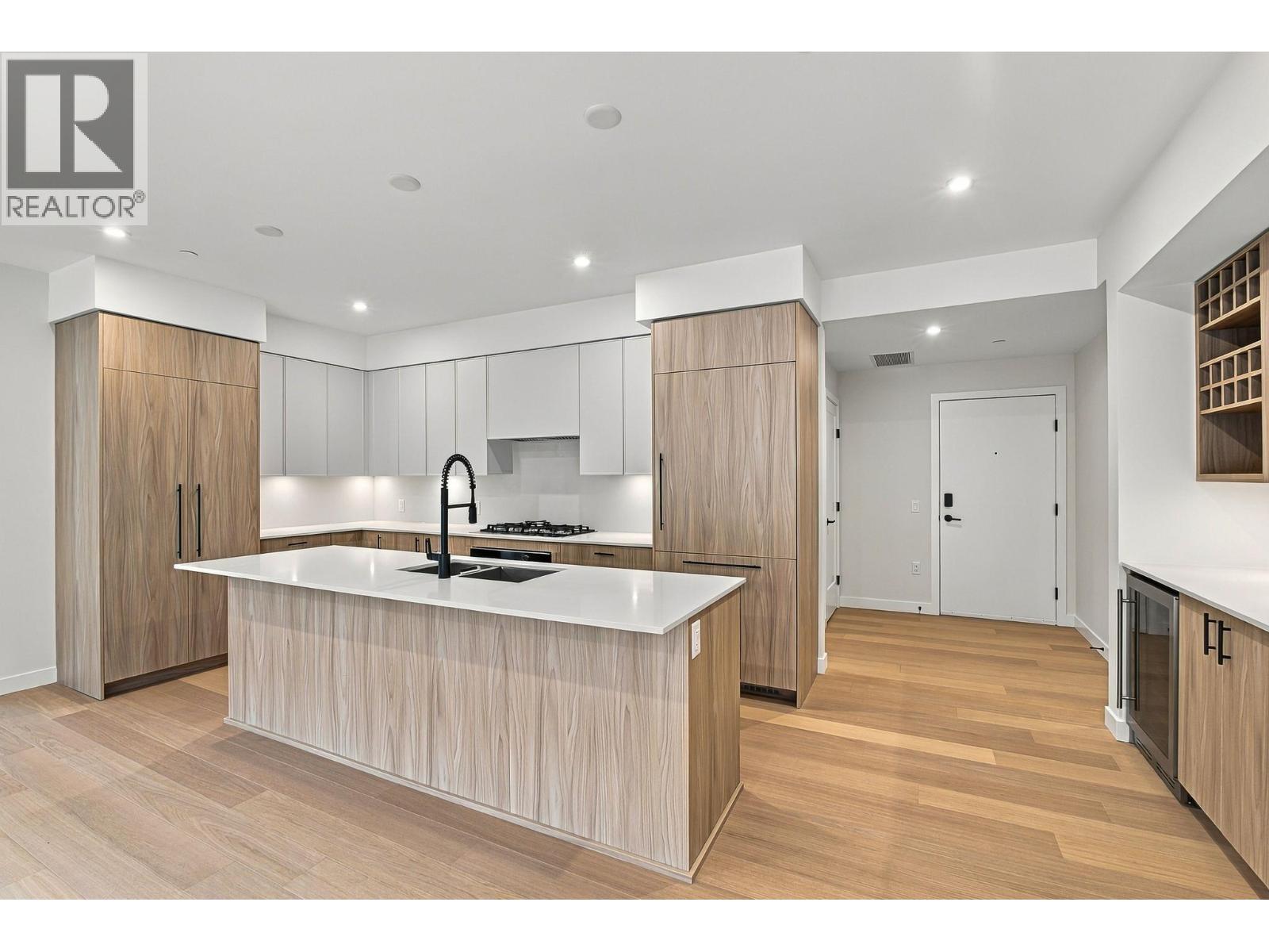 9652 Benchland Drive Unit# 404, Lake Country - Image 1