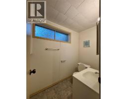 3074 208 Road, Dawson Creek, BC V1G0C3 Photo 17