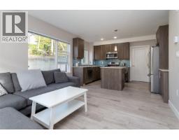 104 1016 Inverness Rd, Saanich, BC V8X0B1 Photo 12