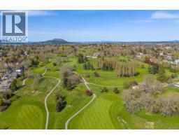 104 1016 Inverness Rd, Saanich, BC V8X0B1 Photo 43