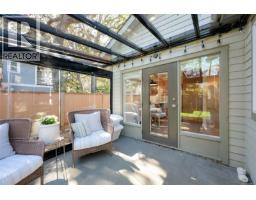 2563 Shelbourne St, Victoria, BC V8R4L7 Photo 27