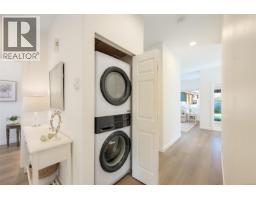 2563 Shelbourne St, Victoria, BC V8R4L7 Photo 45