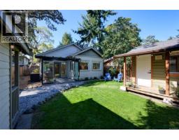 2563 Shelbourne St, Victoria, BC V8R4L7 Photo 49