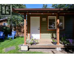2563 Shelbourne St, Victoria, BC V8R4L7 Photo 52