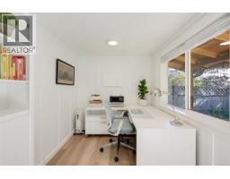 2563 Shelbourne St, Victoria, BC V8R4L7 Photo 55