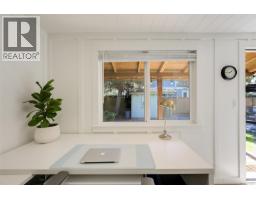 2563 Shelbourne St, Victoria, BC V8R4L7 Photo 56