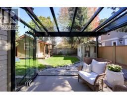 2563 Shelbourne St, Victoria, BC V8R4L7 Photo 60
