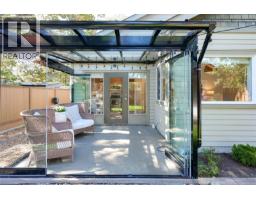 2563 Shelbourne St, Victoria, BC V8R4L7 Photo 62