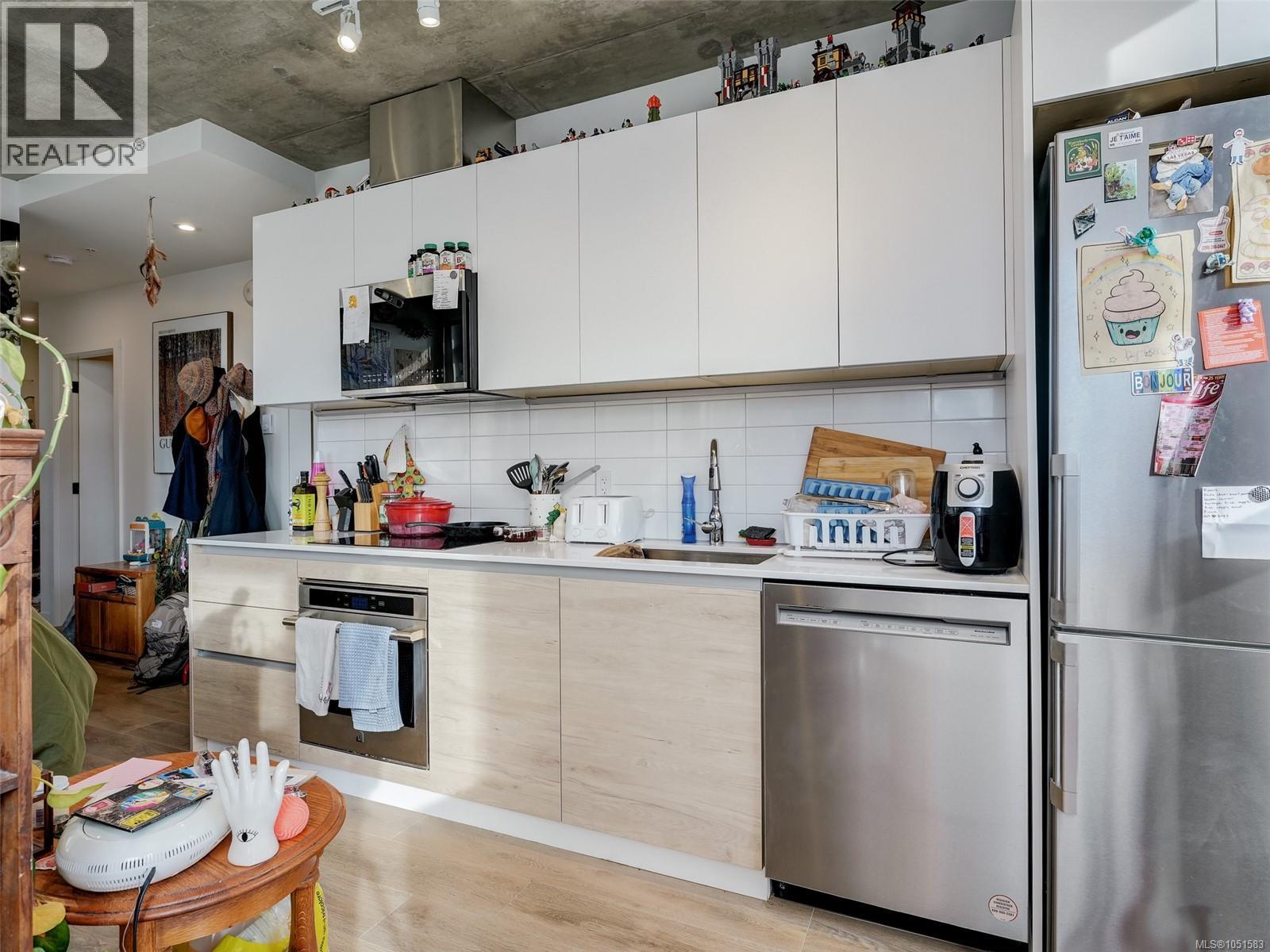 409 1097 View St, Victoria