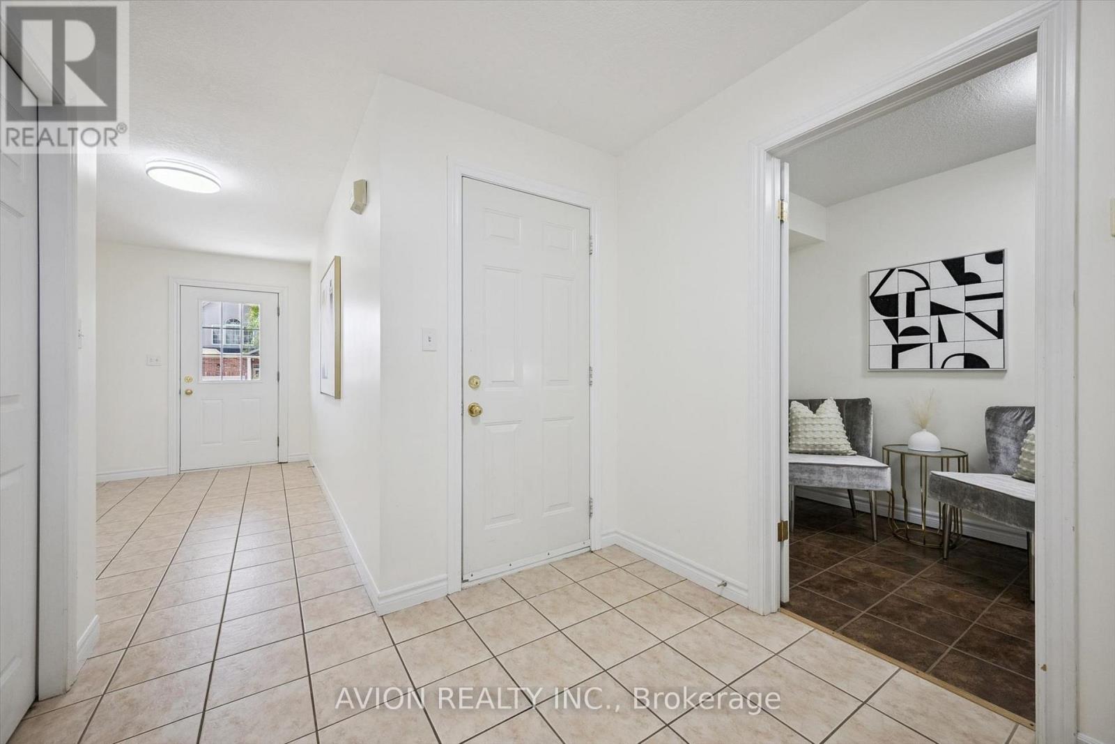 206 Buttercup Court, Waterloo, ON photo 11