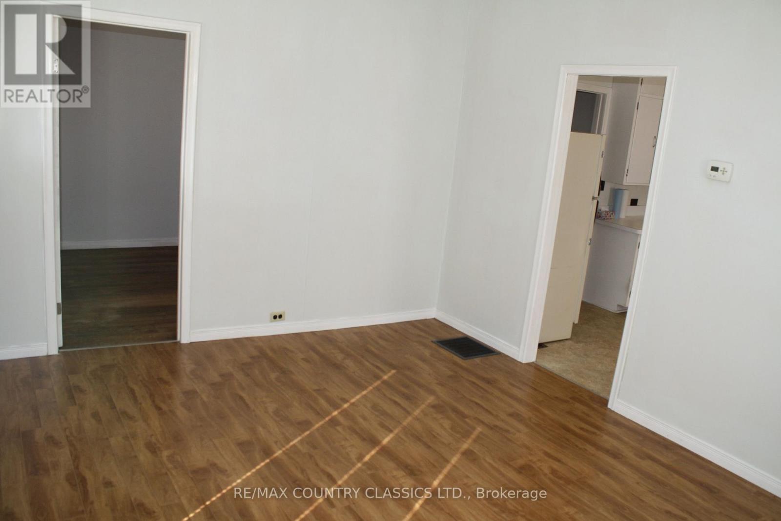 79 Wollaston Lk Road — photo 10