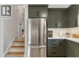 15 Rivercrest Way Se, Calgary, AB T2C4J8 Photo 13