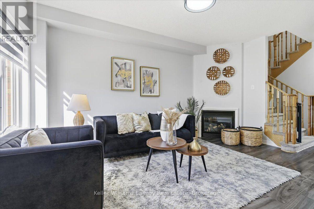 2464 Earl Grey Avenue, Pickering, ON photo 7