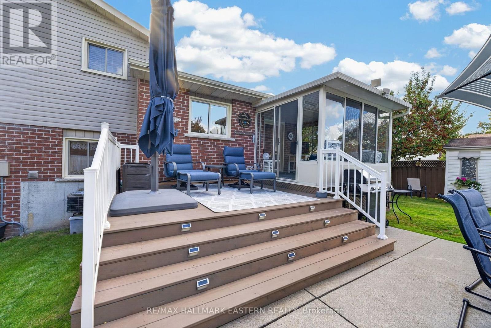 2296 KAWARTHA HEIGHTS BOULEVARD - 40